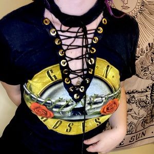 lace up guns and roses tee